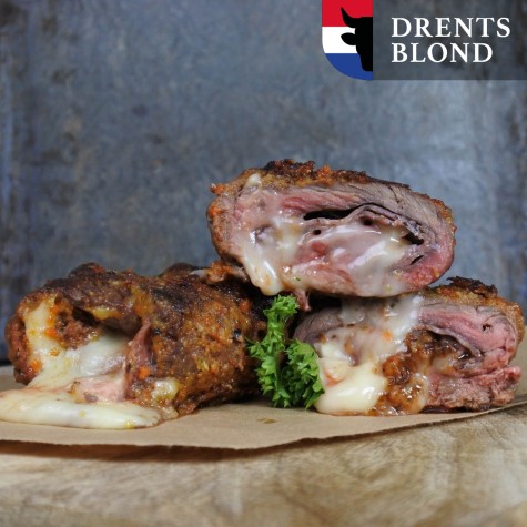 Cordon Bleu Blonde d'Aquitaine met taleggio, truffelsalami & zwarte peper