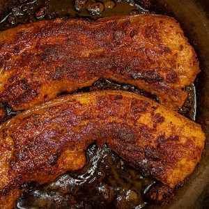 Seasoned pork belly slices with skin Livar