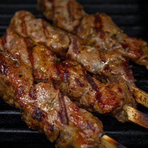 Pincho Iberico procureur Cafe de Paris