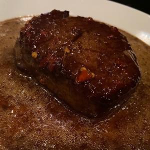Tender tournedos in sambal jus