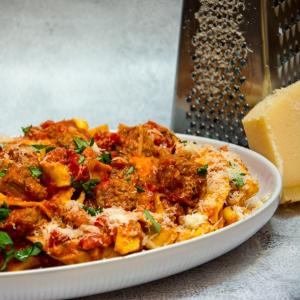 Pappardelle with mozzarella sausages
