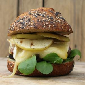 Iberico burger with camembert and grilled apple