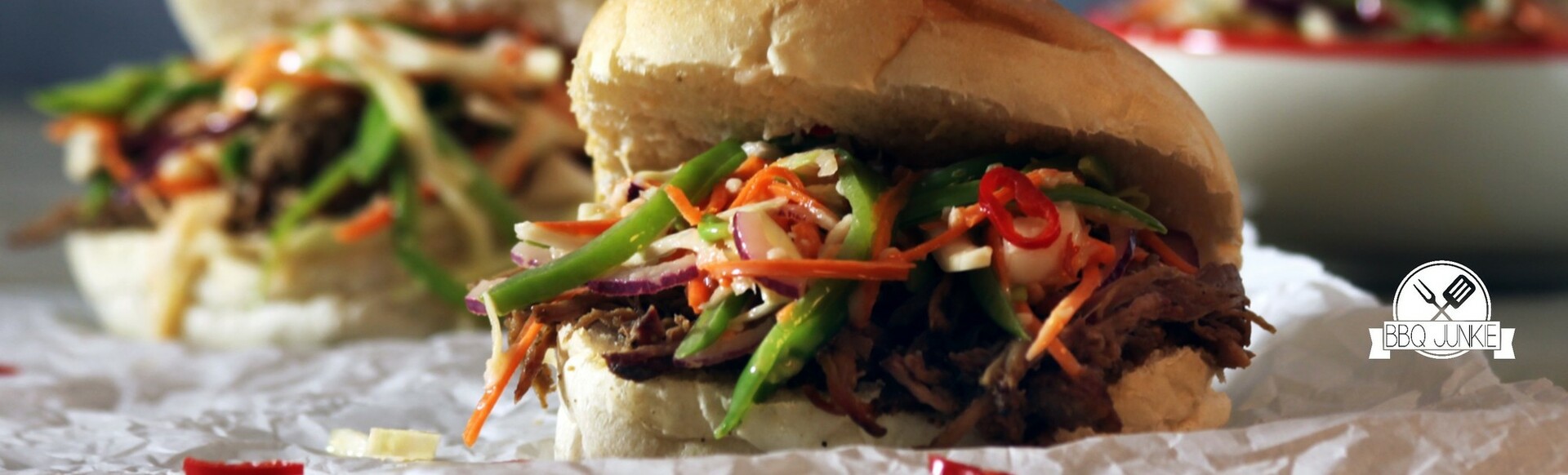 Indonesian Pulled Pork Sandwich (à la BBQ Junkie)